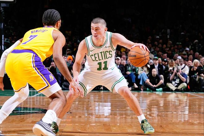 CBA常规赛：浙江方兴渡胜吉林领跑积分榜