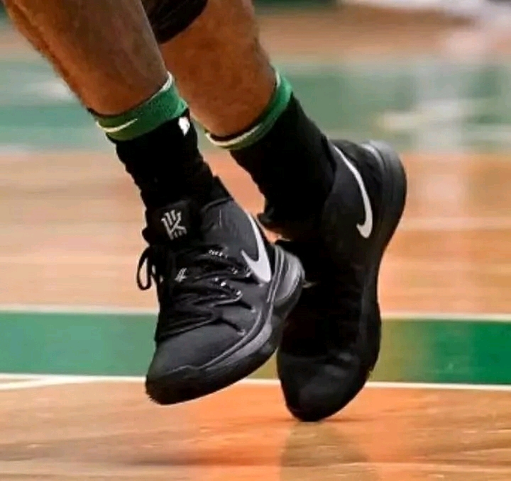 勇士队是否会退役吉米·巴特勒球衣？总经理分享独到见解