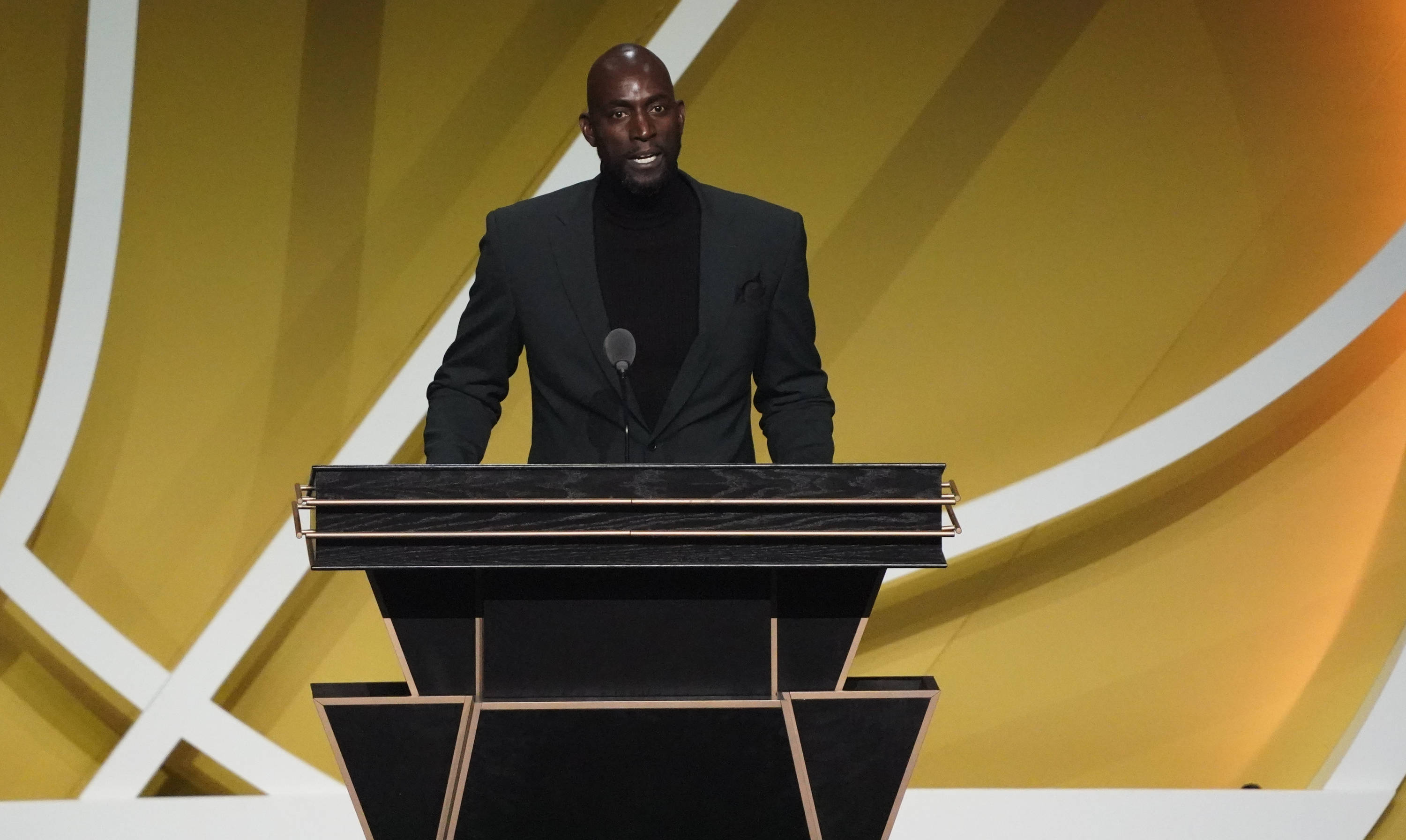 邱彪：我虽不是山东人但山东是我的家，希望山东男篮成绩更好