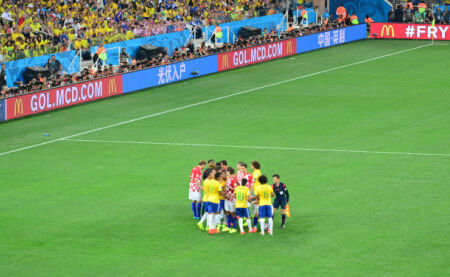 萨拉赫的愤怒言论引发争议：利物浦内部危机还是个人情绪爆发？