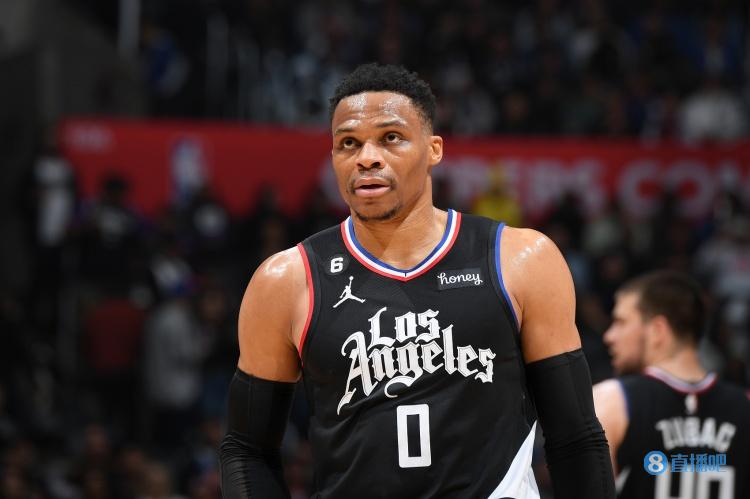 NCAA：王俊杰9分3篮板助球队3分险胜，赵维伦未出场