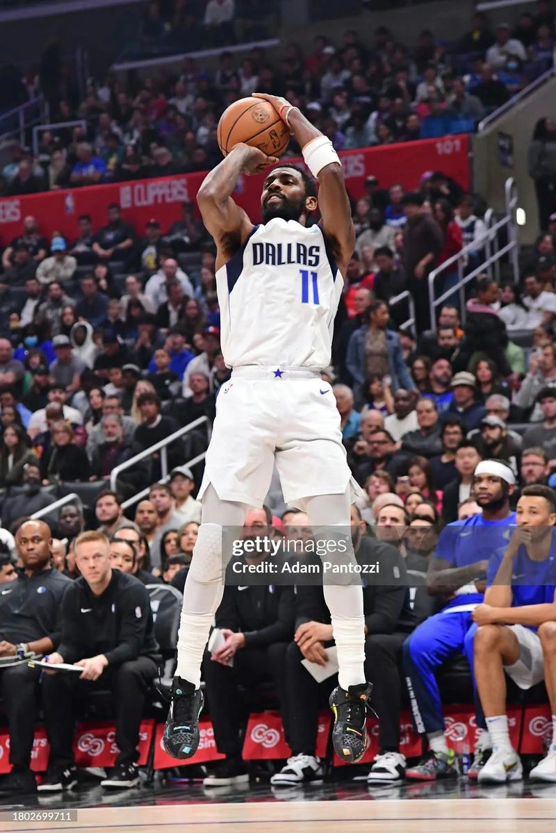 NBA杯半场：希罗&鲍威尔合砍24分，热火暂以57-56魔术