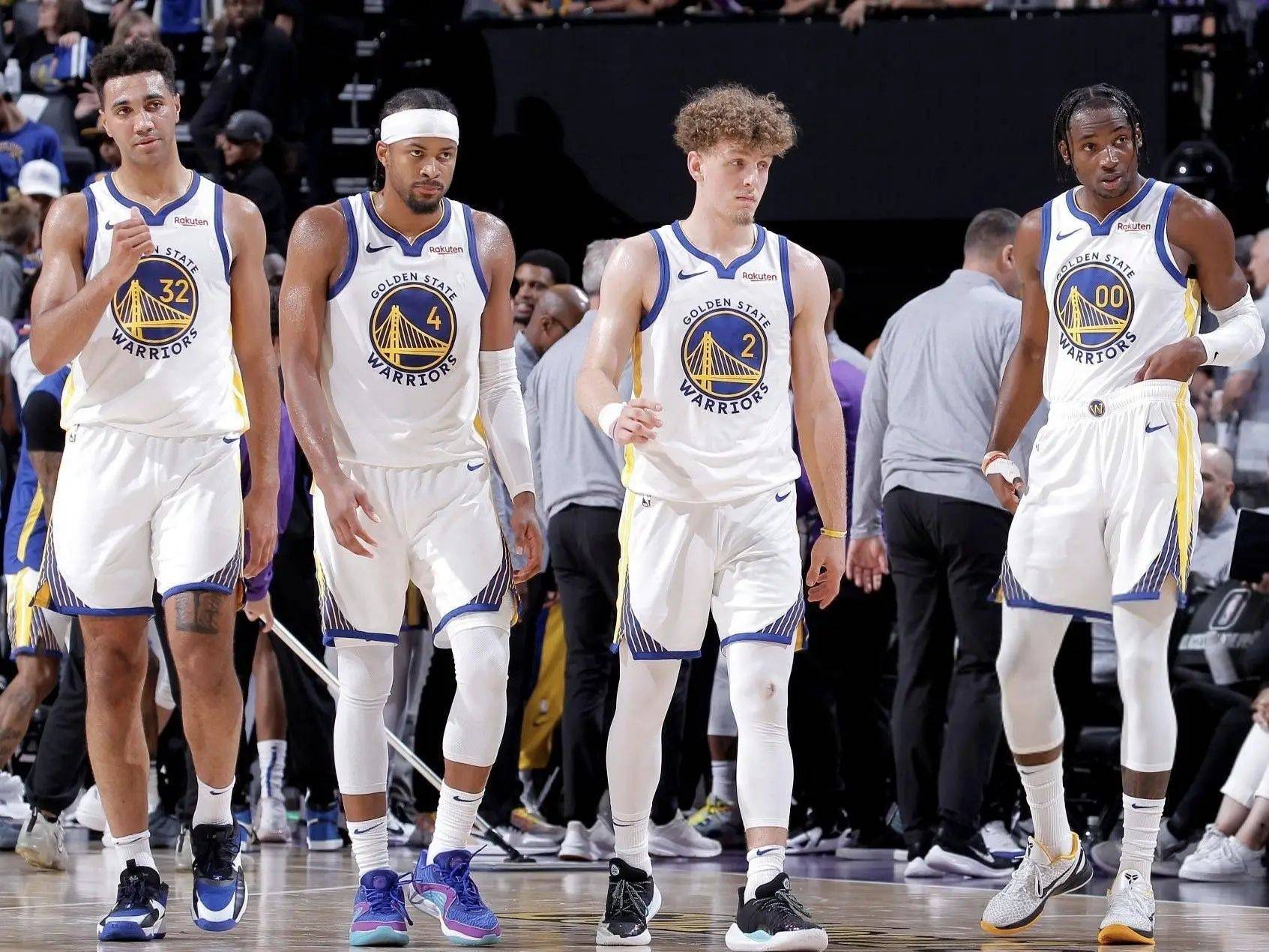 弗拉格砍下20+8+6，刷新东契奇19岁纪录，成为历史新王者