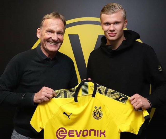 记者：海港对奥斯卡健康状况高度关切，通过多种方式表达慰问